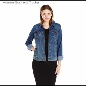 Levi’s Boyfriend Trucker Jacket